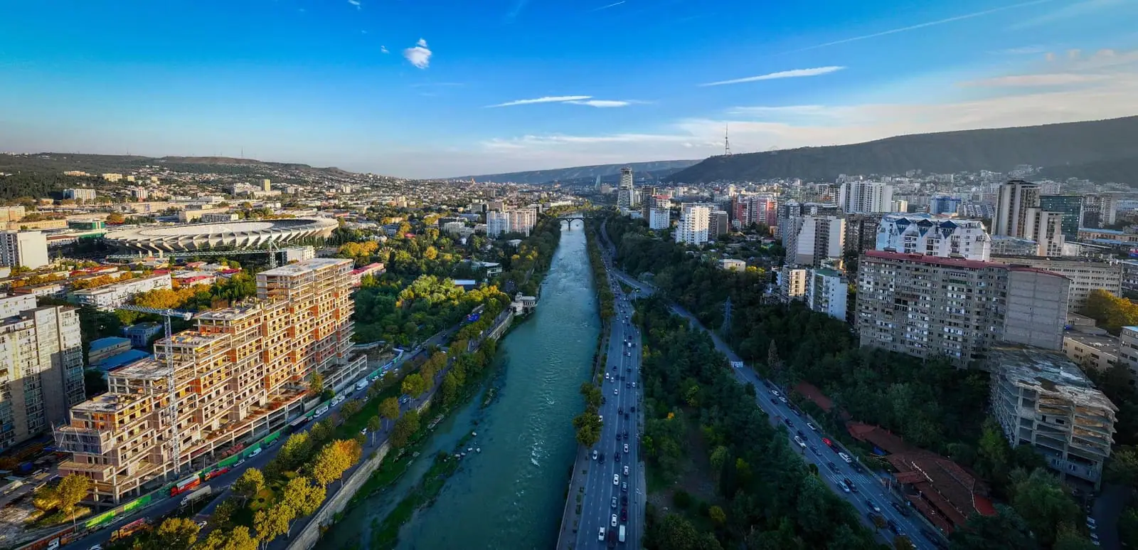 Tbilisi spread through its river valley