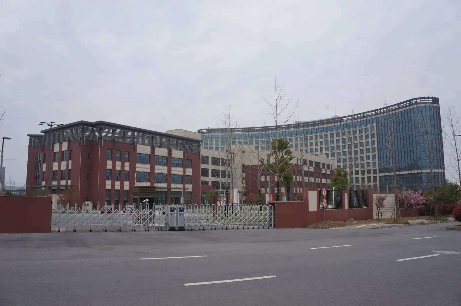 Sir Run Run Hospital, a teaching hospital of Nanjing Medical University